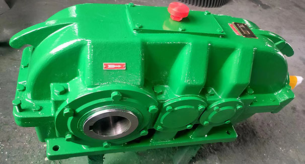 如何選擇適合減速機(jī)的潤(rùn)滑油粘度等級(jí)？