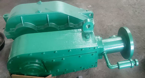 齒輪減速機(jī)械清洗時(shí)，如何判斷油液是否需要更換？